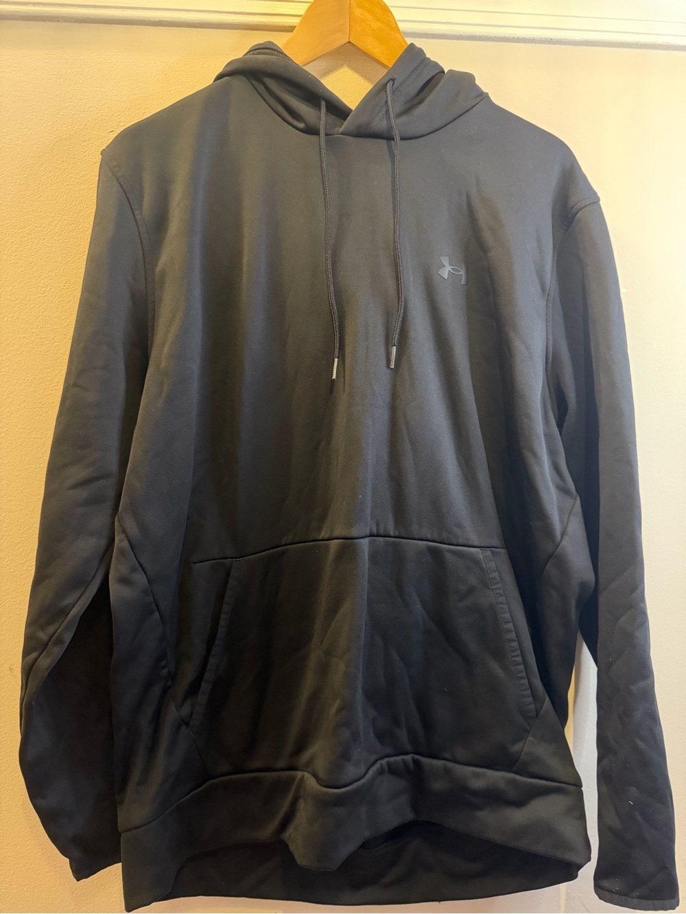 Under Armour Black Pullover Hoodie with Subtle Logo